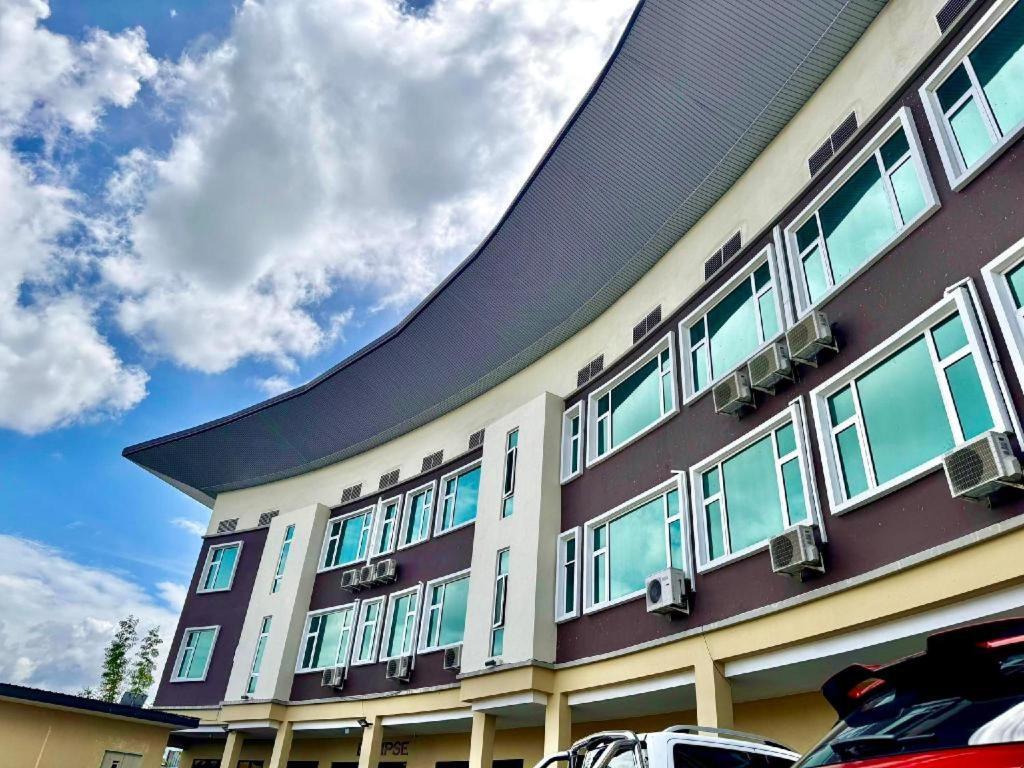 קוטה קינבלו D Arc Hotel מראה חיצוני תמונה