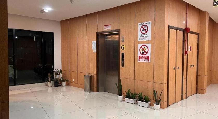 קוטה קינבלו D Arc Hotel מראה חיצוני תמונה