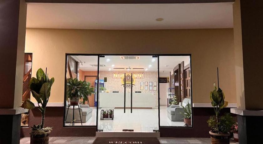 קוטה קינבלו D Arc Hotel מראה חיצוני תמונה