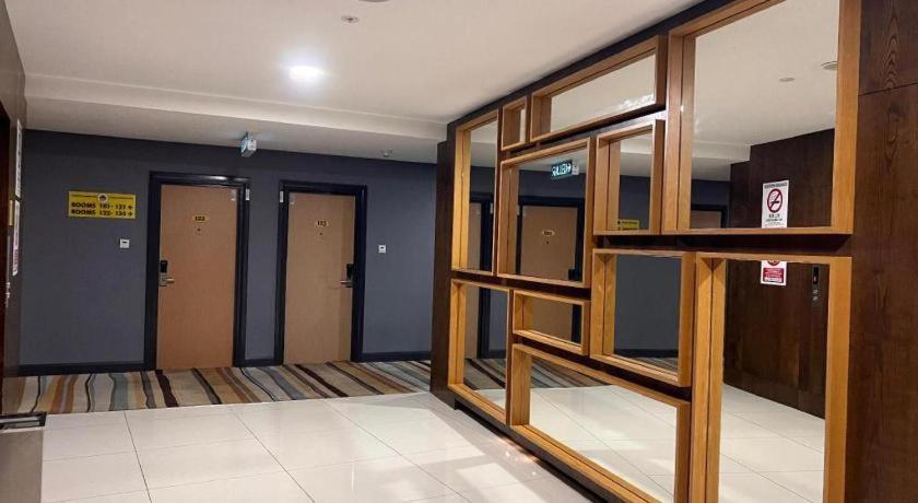 קוטה קינבלו D Arc Hotel מראה חיצוני תמונה