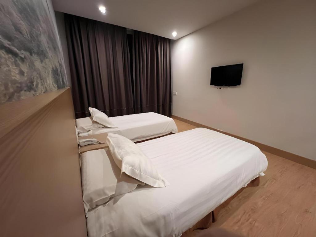 קוטה קינבלו D Arc Hotel מראה חיצוני תמונה
